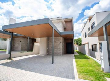 Casa · 198m² · 3 Quartos · 2 Vagas · Juca 700: Sobrado Impecável Pronto para Morar!