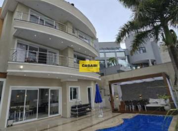 Casa · 534m² · 4 Quartos · 6 Vagas · Casa à venda em Parque Terra Nova II, São Bernardo do Campo – 534 m² internos em 450 m² de terreno