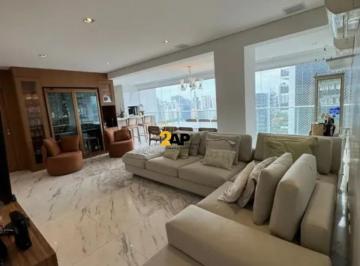 Apartamento · 134m² · 3 Quartos · 2 Vagas · Apartamento à venda no Brooklin: 3 quartos, 3 suítes, 4 banheiros, 2 vagas, 134m². Venha conhecer!