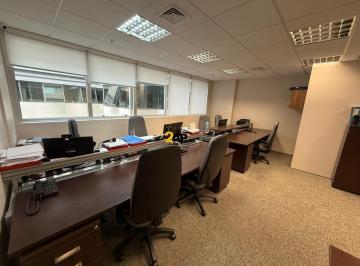 Comercial · 64m² · 2 Vagas · Excelente oportunidade: Sala comercial à venda na Vila Andrade, São Paulo-SP, com 3 salas, 1 banheir