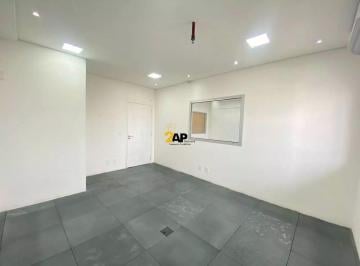 Comercial · 60m² · 2 Vagas · Aluguel de Sala Comercial de Alto Padrão no Real Parque, São Paulo-SP: 3 salas, 1 banheiro, 2 vagas,