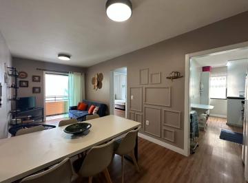 Apartamento · 80m² · 2 Quartos · 1 Vaga · Apartamento Mobiliado e Reformado para Locação no Centro de Balneário Camboriú