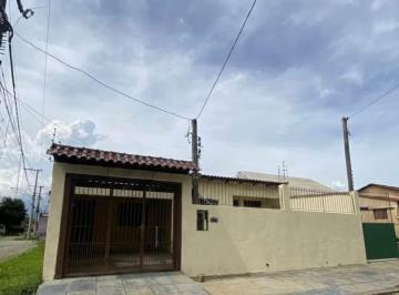 Casa · 80m² · 2 Quartos · 2 Vagas · Excelente casa térrea 2 dormitórios Bairro Restinga
