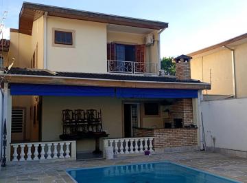 Casa de 4 quartos, São José dos Campos · Casa Sobrado no Jardim Oriente