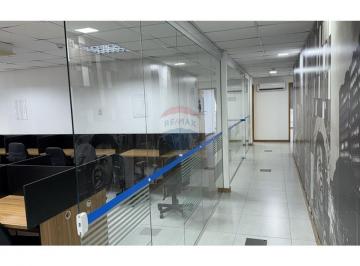 Comercial · 923m² · Conjunto comercial para locação na República, mobiliado, 925 metros, 4 banheiros e 1 copa.