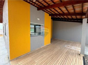 Casa · 83m² · 2 Quartos · Seu Novo Lar: Casa Moderna na Praia de Extremoz!