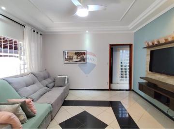 Casa · 173m² · 3 Quartos · 2 Vagas · Casa a venda com 3 quartos sendo 1 suíte no bairro João Aranha em Paulinia SP