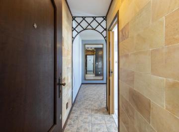 Apartamento · 68m² · 3 Quartos · Apartamento de 3 quartos reformado, 1 banheiro - Bairro Camaquã.