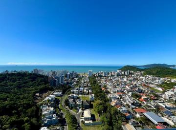 c699c6e4-d818-43e0-b8ff-87ebf399041f · Aconchegante duplex para venda em Praia Brava de Itajaí com 3 quartos, sendo 3 suítes, 139m²