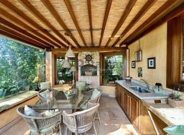Casa · 471m² · 4 Quartos · 2 Vagas · Cond. Vila de São Fernando - 4 stes, 2 escritórios, gourmet, casa hóspedes!
