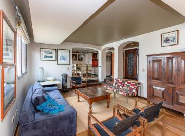 remax_10.jpeg · Versátil apartamento para venda em Moema com 3 quartos, sendo 1 suíte, 210m²