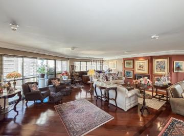 Apartamento · 262m² · 3 Quartos · 3 Vagas · Apartamento 3 suites e 3 vagas no Batel.