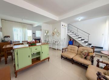 Casa · 103m² · 3 Quartos · 2 Vagas · Quadra do Mar: Sobrado Mobiliado Pronto para lazer