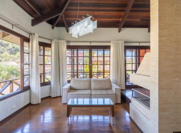 Casa de 3 quartos, Curitiba · Casa em condomínio em Santa Felicidade ARYA1