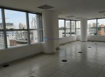 Comercial · 193m² · 2 Vagas · Conjunto comercial proximo à estação de trem Vila Olímpia.