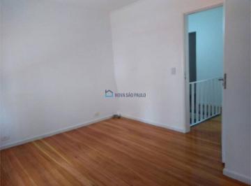 Comercial · 180m² · 2 Quartos · 2 Vagas · Sobrado comercial em Moema com 2 vagas e próximo à Praça de Moema