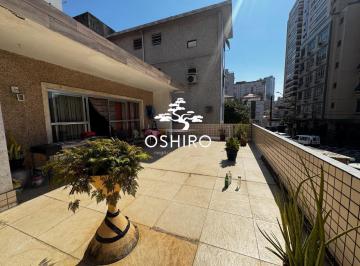 Casa · 248m² · 4 Quartos · 2 Vagas · Casa com 4 quartos, 1 quadra do Mar na Ponta da Praia - Santos