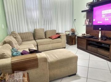 Casa · 200m² · 5 Quartos · 2 Vagas · Casa à Venda - Carlos Prates, 5 Quartos, 200 m2