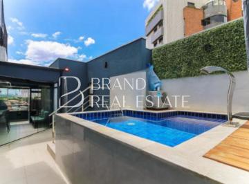 Apartamento · 320m² · 4 Quartos · 5 Vagas · Cobertura duplex reformada, com área gourmet , piscina privativa e 4 quartos