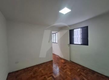 Casa · 35m² · 1 Quarto · Casa com 1 quarto, sala, cozinha, banheiro e área de serviço.