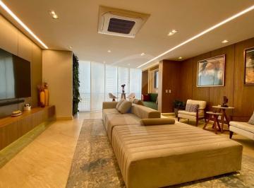Apartamento · 246m² · 5 Vagas · Cobertura Duplex com 246 m², 3 Suítes, Piscina, Espaço Gourmet Completo e 5 vagas em Santa Teresinha