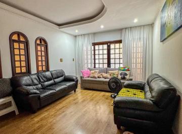 Casa · 330m² · 2 Quartos · 2 Vagas · Sobrado com 02 dormitórios à venda no Jardim Bela Vista - Santo André/SP