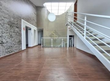 Comercial · 230m² · Imóvel comercial para alugar com 230,00m² de área útil e 04 salas com banheiros, no bairro Jardim Su