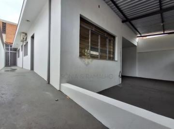 Casa · 250m² · 4 Quartos · 2 Vagas · Casa para alugar com 222,40m² de área útil e 04 quartos, sendo 02 suítes no bairro Jardim Irajá, Em 