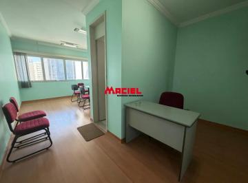 Comercial · 28m² · Linda sala comercial no Ed Vip Center (Centro) - pronta / WC