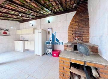 Casa · 135m² · 3 Quartos · 2 Vagas · Casa Geminada 3 quartos com suíte e 2 vagas no Castelo - Belo Horizonte/MG