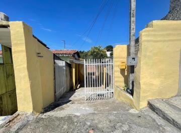 Casa · 50m² · 2 Quartos · 1 Vaga · Casa para alugar no bairro Centro - Campo Largo/PR