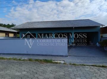 Casa · 178m² · 3 Quartos · 2 Vagas · Casa com Piscina na Itoupava Central