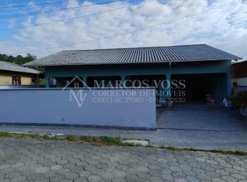 Casa · 178m² · 3 Quartos · 2 Vagas · Casa com Piscina na Itoupava Central