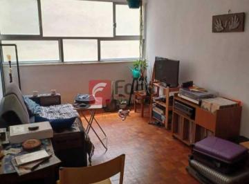 Apartamento · 63m² · 2 Quartos · Apartamento : Padrão / Residencial / Botafogo