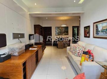 Apartamento · 65m² · 2 Quartos · Apartamento com 2 quartos, Rua Henrique Valadares, Centro