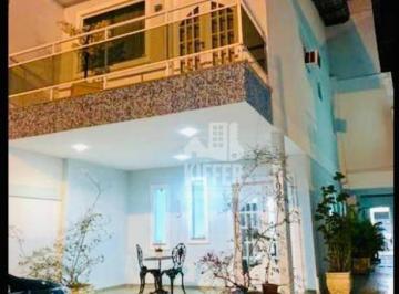Casa para locação São Francisco · Casa com 4 quartos para alugar, 206 m² por R$ 10.000/mês - São Francisco - Niterói/RJ
