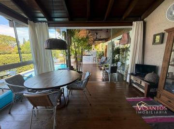 6ddcece66a3cdb8c7ab1942f94f401aa6bd26531 · Casa com 3 dormitórios à venda, 271 m² por R$ 5.950.000,00 - Jurerê - Florianópolis/SC