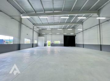 Comercial · 603m² · Galpão com 603,90m² para locação por R$ 12.000,00 - Bairro Figueira - Gaspar/SC