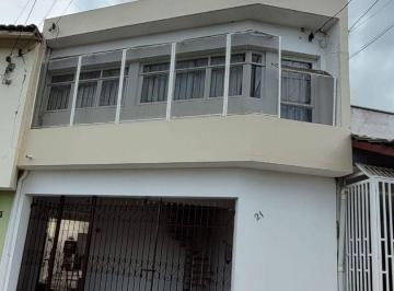 e2d8ac291ea13b6d47609a95d35a51395b902265 · Casa com 3 Quartos e 2 banheiros à Venda, 159 m² por R$ 320.000