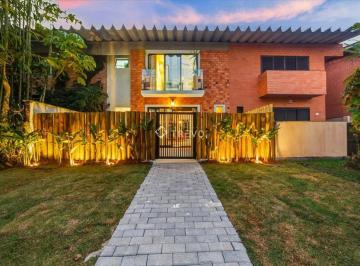 wgtpzi2owjimtzkotblotzi_md · CASA EM VILLAGIO PÉ NA AREIA À VENDA, 4 DORM, 5 WC, 2 VAGAS EM BERTIOGA/SP