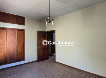 a893030e9aac9450e2fb7e70638e4b1108b94814 · Casa com 04 quartos à venda no Centro em Sorocaba/SP.