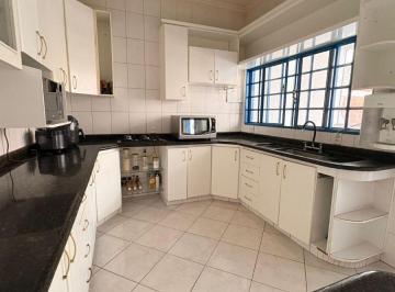 Casa de 3 quartos, Águas Claras · QUADRA 301, ÁGUAS CLARAS, CASA COM 400M2, LOTE 480.