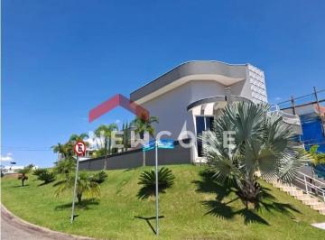Casa · 210m² · 2 Quartos · 4 Vagas · Casa em  Avenida Nicola Accieri - Jardim Celeste - Jundiaí/SP