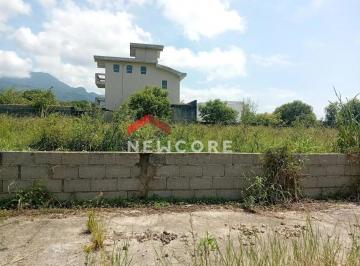 Terreno · 250m² · Lote em  Rua Irineu Bernardo Cunha - Estância Santa Izabel - Peruíbe/SP