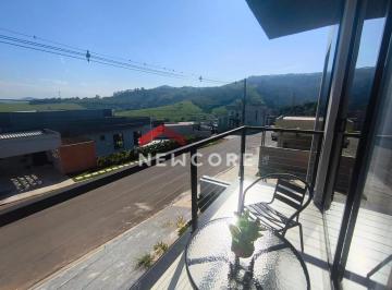 Casa · 230m² · 4 Quartos · 4 Vagas · Casa de condomínio em  Alameda dos Jatobás - Condomínio Portal da Serra - Bragança Paulista/SP