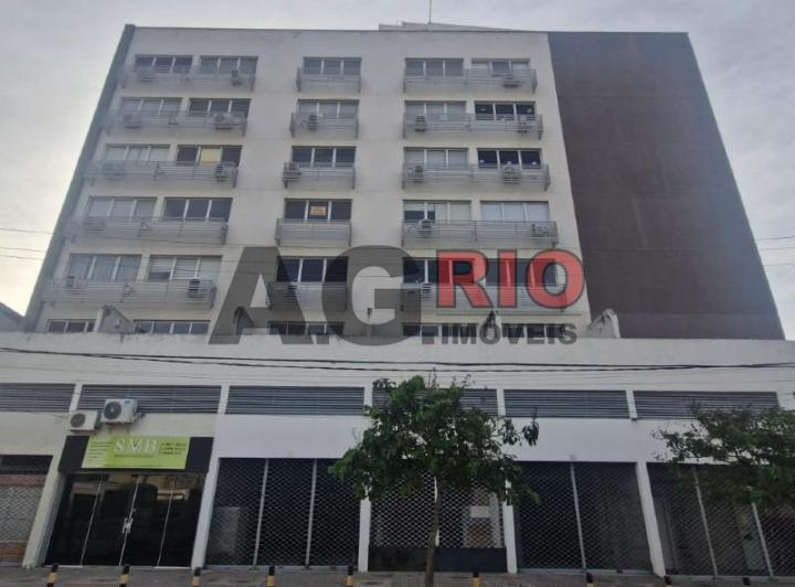 Foto do imóvel - Excelente sala comercial com banheiro, próximo A todo comércio E condução de cascadura, sala.
