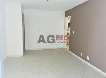 Apartamento · 65m² · 2 Quartos · 1 Vaga · APARTAMENTO À VENDA COM 2 QUARTOS NA PRAÇA SECA