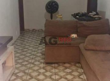 Casa · 100m² · 2 Quartos · CASA DE VILA À VENDA COM 2 QUARTOS EM REALENGO
