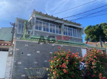 Casa · 189m² · 5 Quartos · 6 Vagas · CASA À VENDA COM 5 QUARTOS EM BENTO RIBEIRO