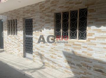Casa · 50m² · 1 Quarto · CASA DE VILA À VENDA COM 1 QUARTO EM MARECHAL HERMES